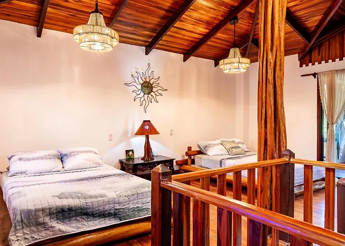 Ferienhaus Casa Viking 2br Surf & Getaway, 10 Min Walk To
